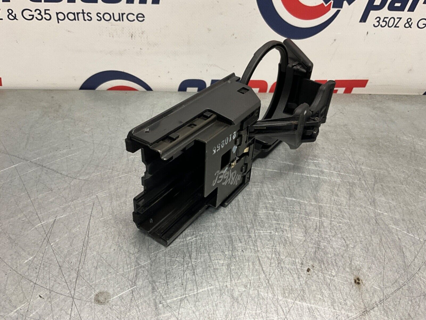 2003 Nissan Z33 350Z Passenger Right Dash Pop Out Cupholder OEM 21BKGEC - On Point Parts Inc