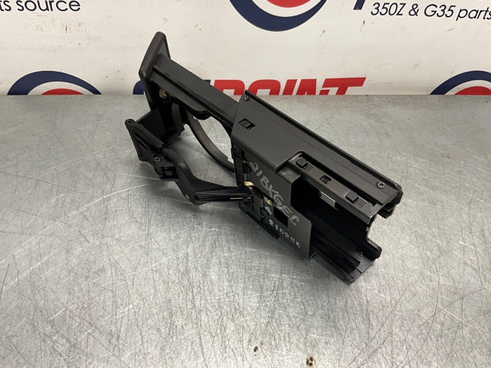 2003 Nissan Z33 350Z Passenger Right Dash Pop Out Cupholder OEM 21BKGEC - On Point Parts Inc