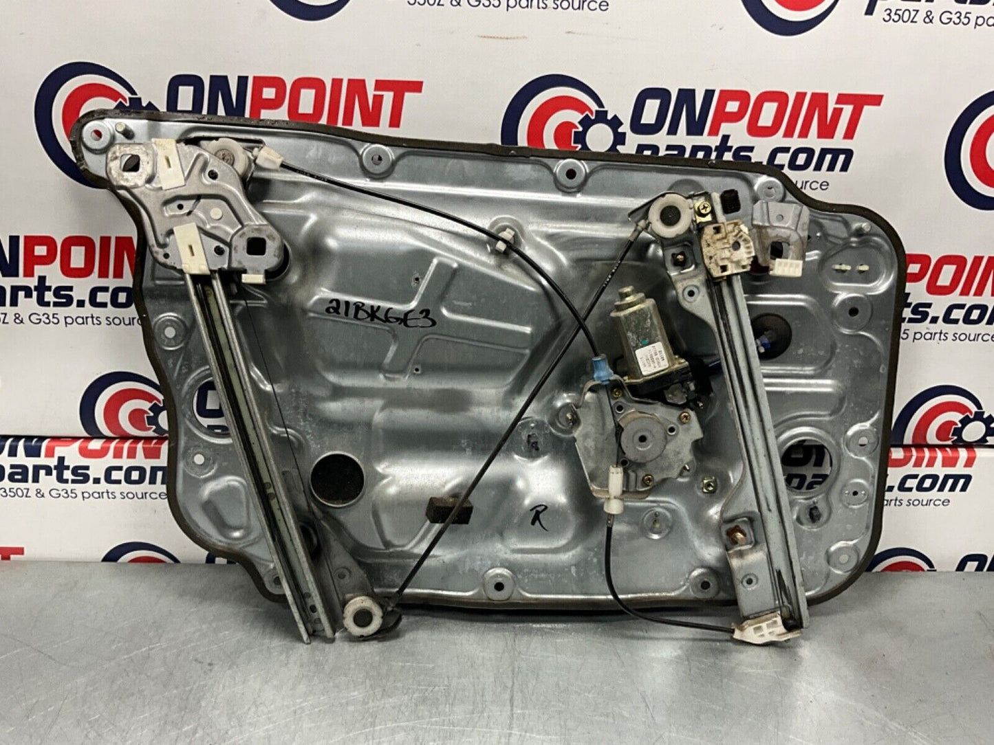 2003 Nissan Z33 350Z Passenger Right Window Regulator Motor Panel OEM 21BKGE3 - On Point Parts Inc