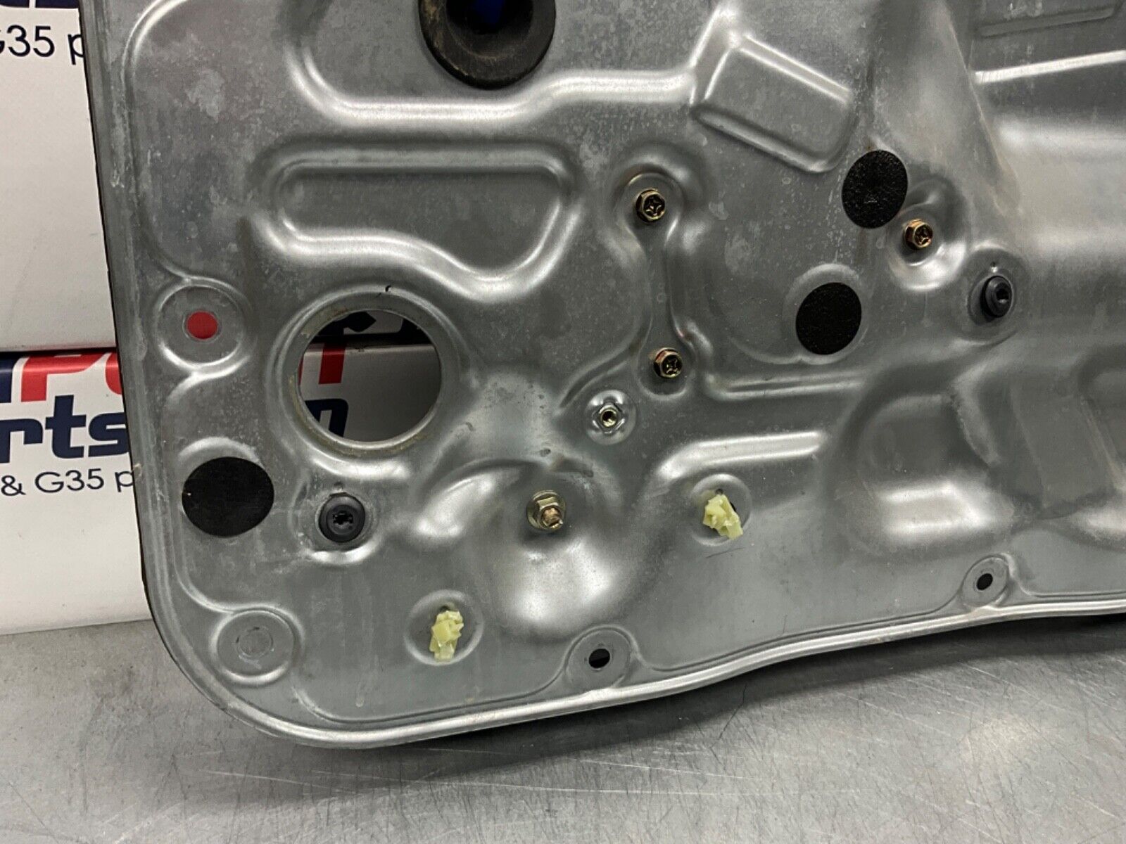 2003 Nissan Z33 350Z Passenger Right Window Regulator Motor Panel OEM 21BKGE3 - On Point Parts Inc