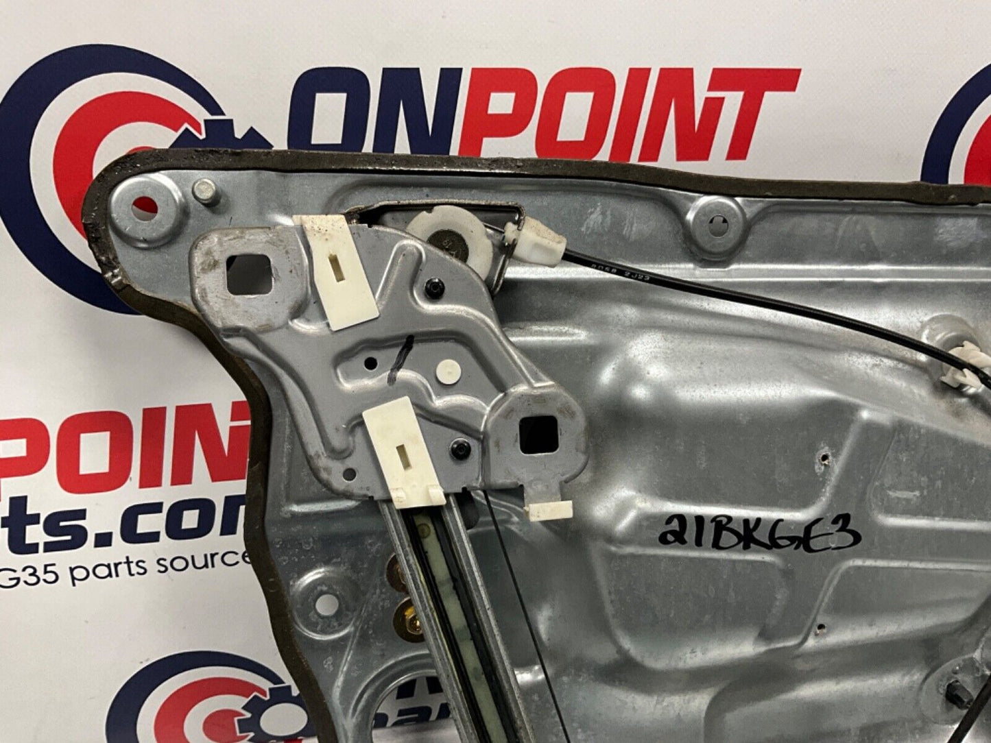 2003 Nissan Z33 350Z Passenger Right Window Regulator Motor Panel OEM 21BKGE3 - On Point Parts Inc