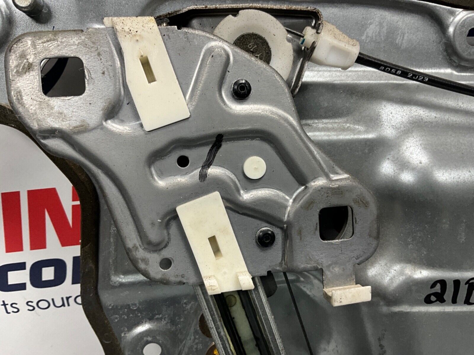 2003 Nissan Z33 350Z Passenger Right Window Regulator Motor Panel OEM 21BKGE3 - On Point Parts Inc