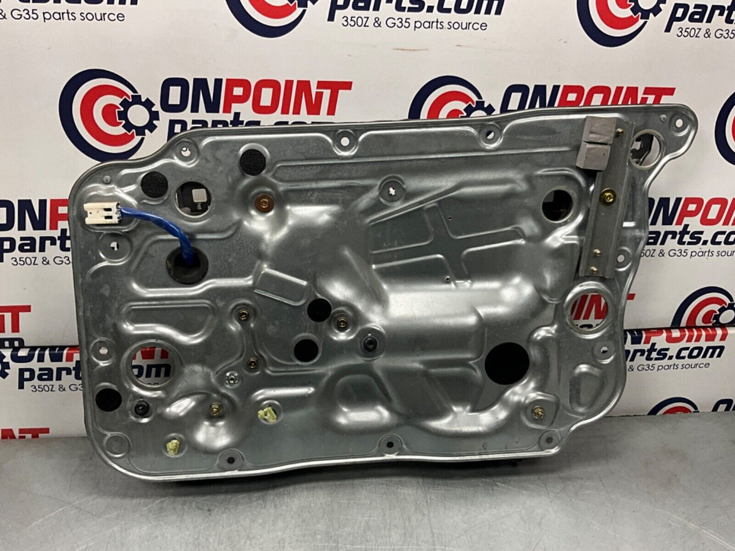 2003 Nissan Z33 350Z Passenger Right Window Regulator Motor Panel OEM 21BKGE3 - On Point Parts Inc