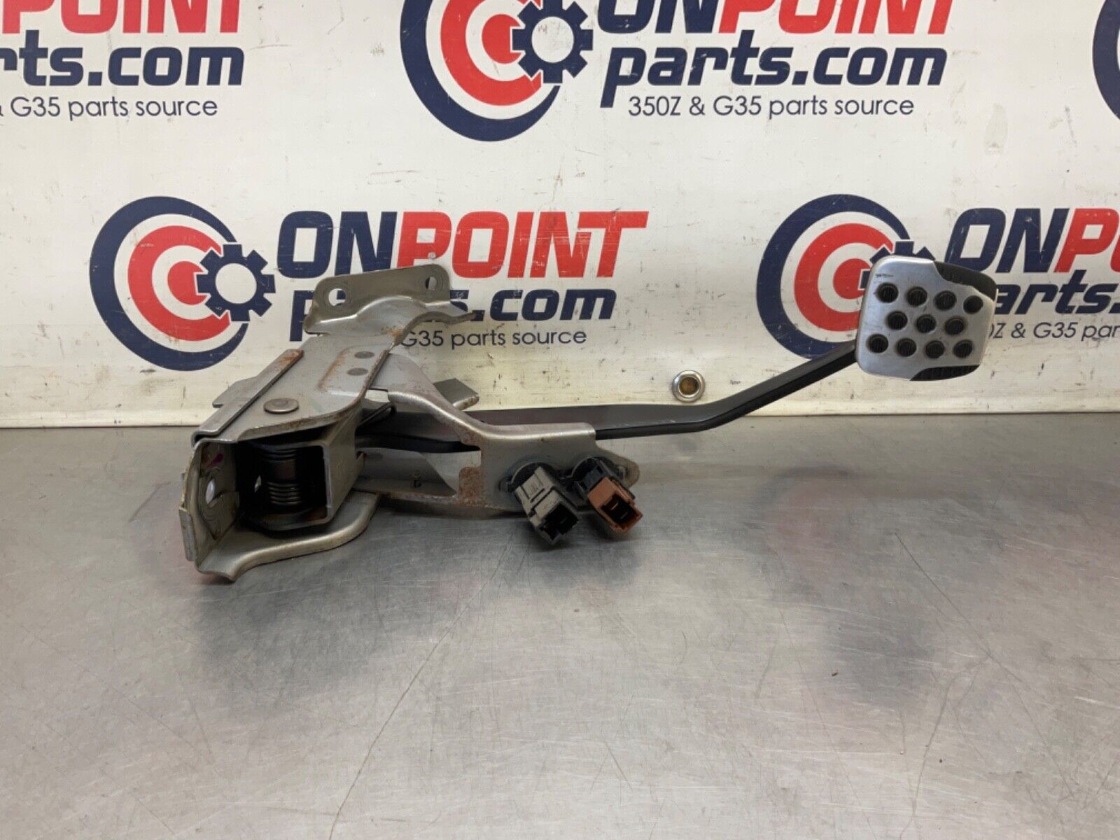 2003 Nissan Z33 350Z Brake Pedal with Bracket Manual OEM 21BKGEI - On Point Parts Inc