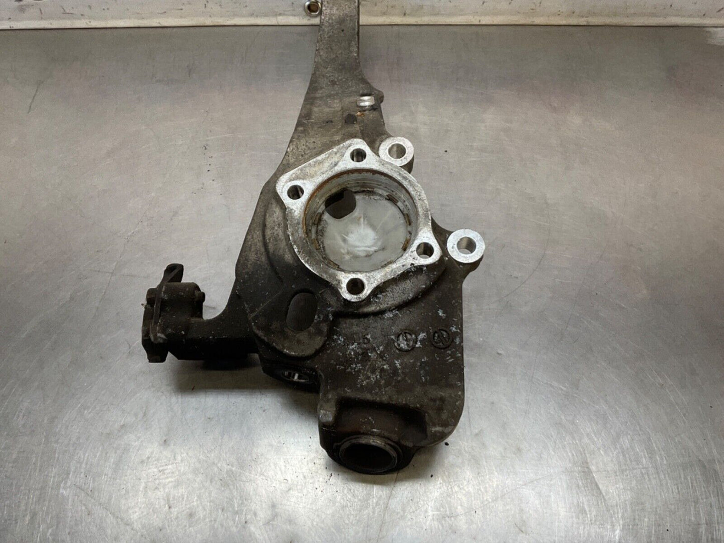 03NissanZ33 350Z Passenger Front Steering Suspension Spindle Knuckle OEM 21BKGEK - On Point Parts Inc