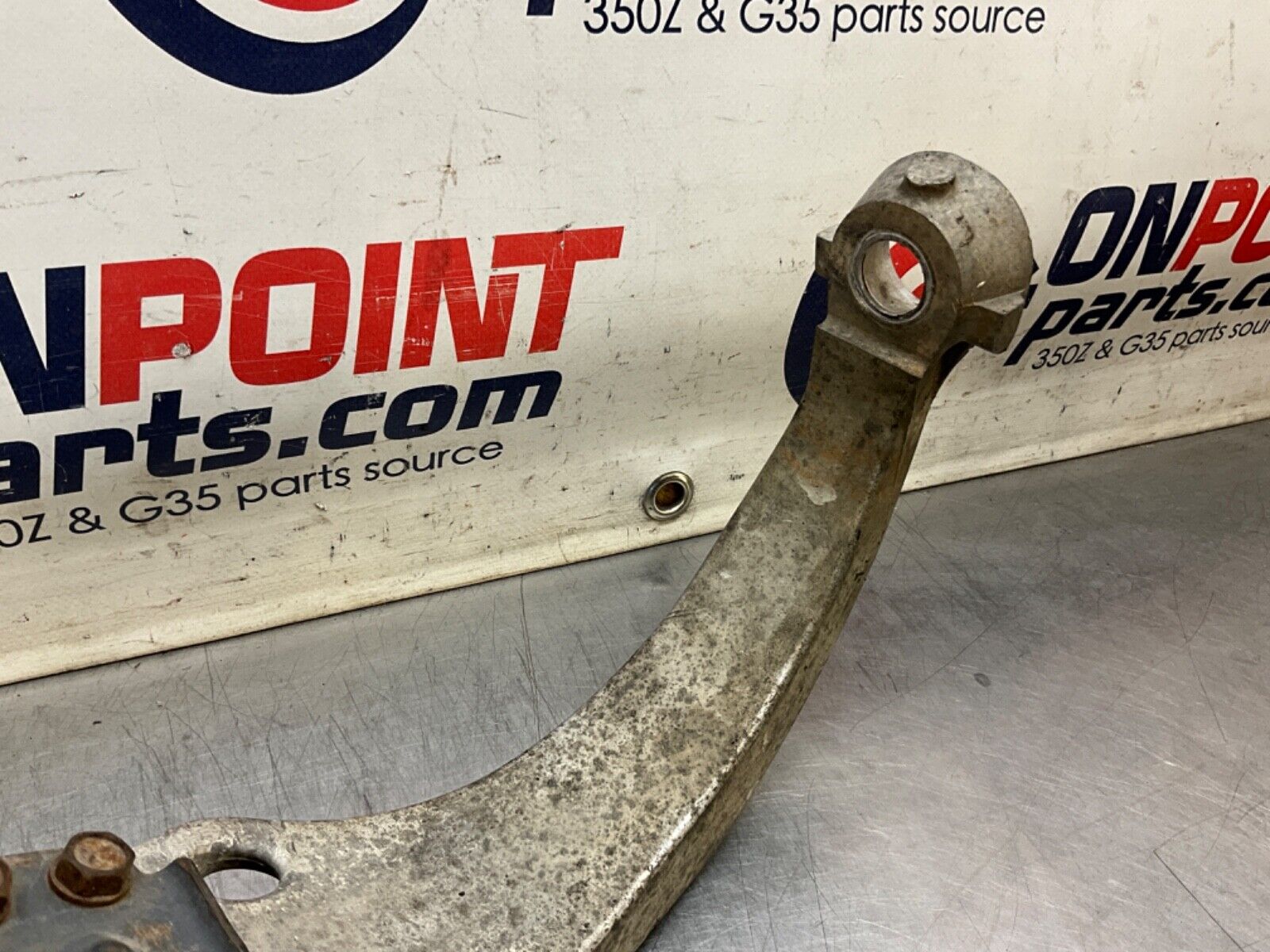 2003 Nissan Z33 350Z Driver Left Front Steering Knuckle Spindle