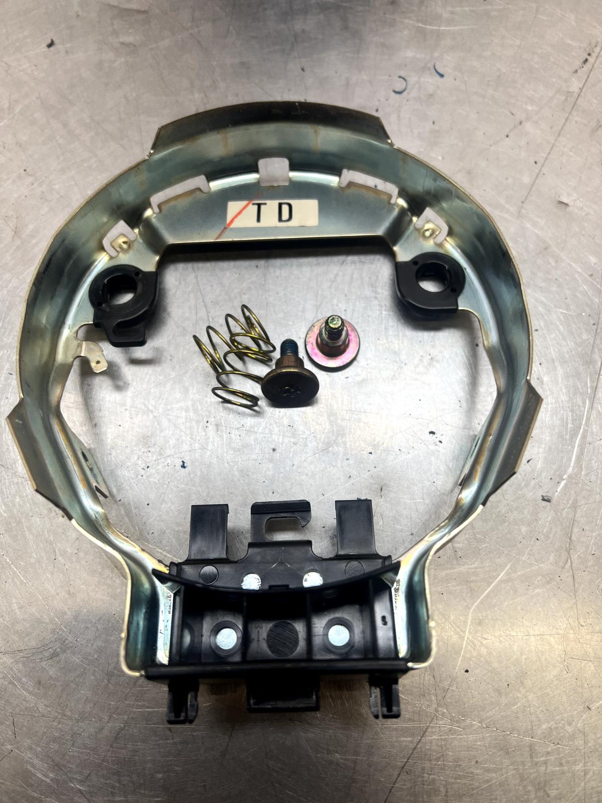 2003 Nissan Z33 350Z Steering Wheel Bracket and Hardware OEM 21BKGEA - On Point Parts Inc