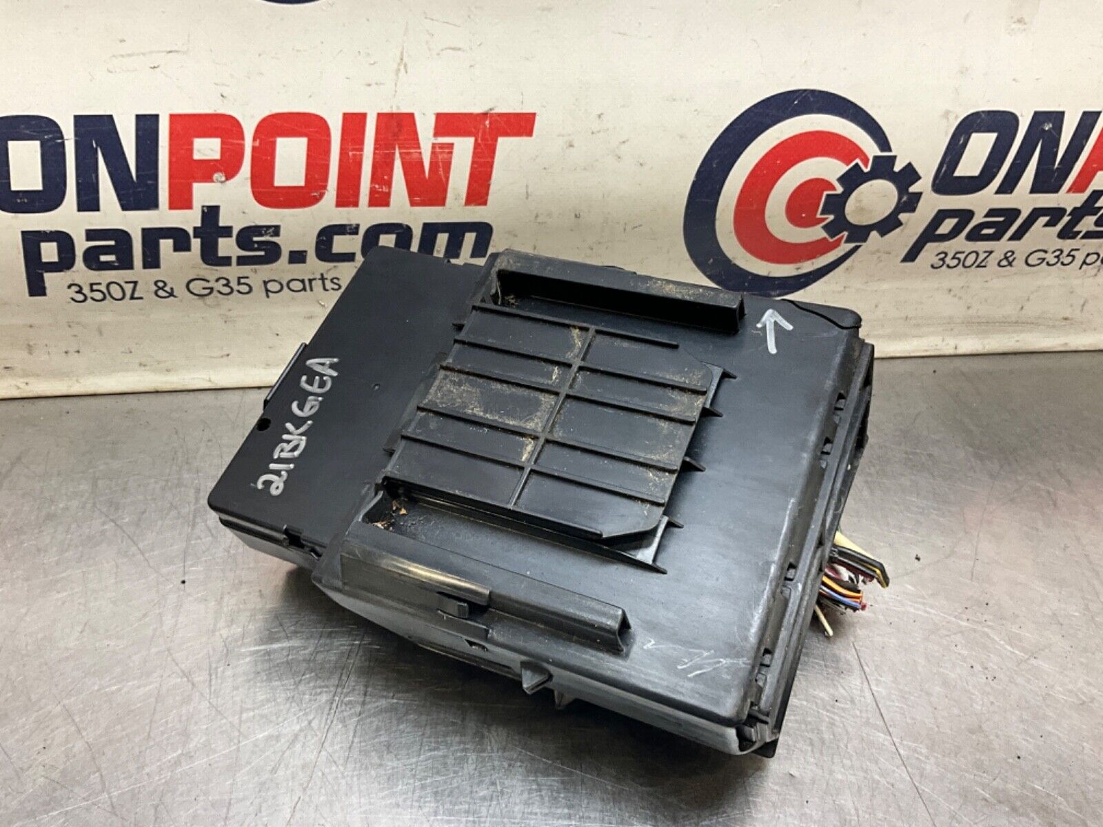 2003 Nissan Z33 350Z IPDM Engine Large Fuse Box Relay 284B7AL505 OEM 21BKGEA - On Point Parts Inc