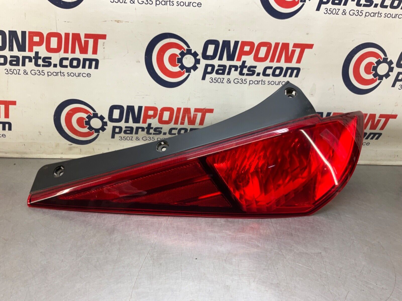 2004 Nissan Z33 350Z Driver Left Tail Light Assembly OEM 22BLCF2 - On Point Parts Inc