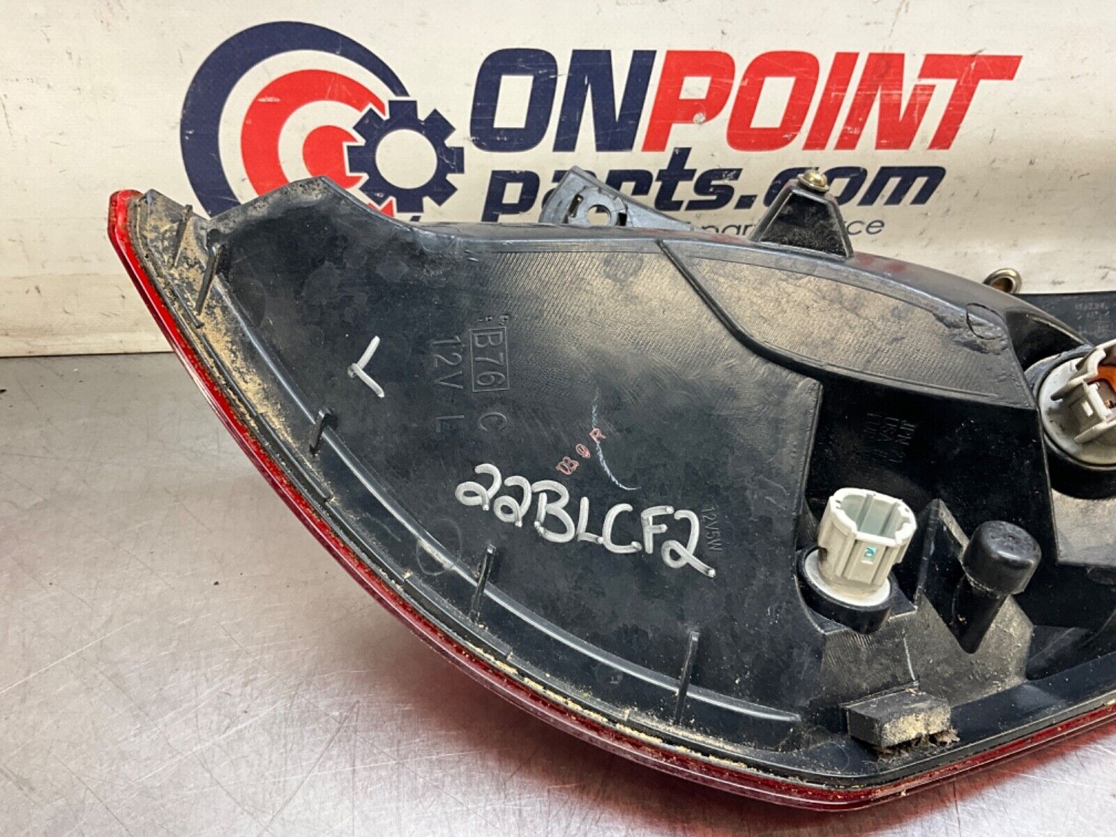 2004 Nissan Z33 350Z Driver Left Tail Light Assembly OEM 22BLCF2 - On Point Parts Inc