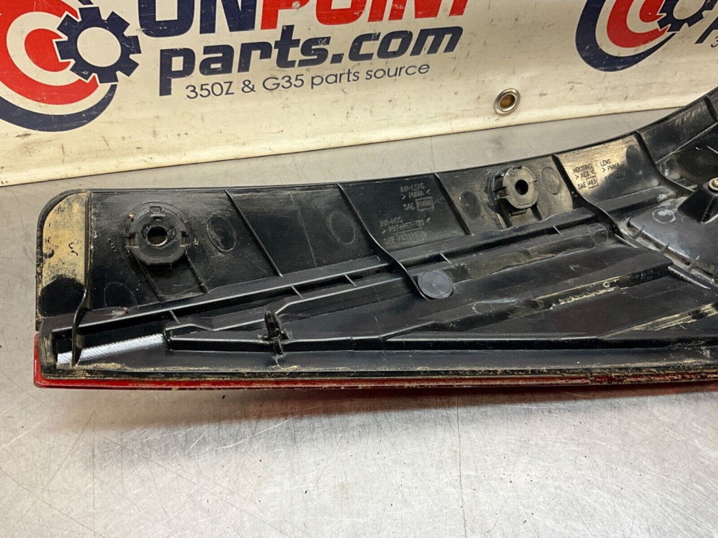 2004 Nissan Z33 350Z Passenger Right Tail Light Assembly OEM 22BLCF2 - On Point Parts Inc