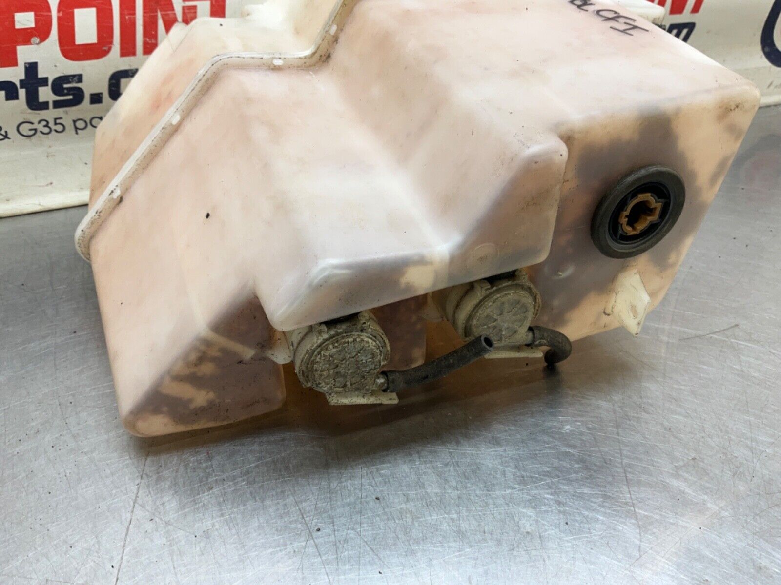 2004 Nissan Z33 350Z Windshield Washer Fluid Reservoir Tank Pumps OEM 22BLCFI - On Point Parts Inc