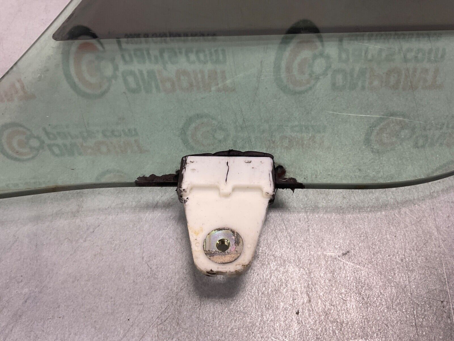 2004 Nissan Z33 350Z Passenger Right Door Window Glass OEM 22BLCF1 - On Point Parts Inc