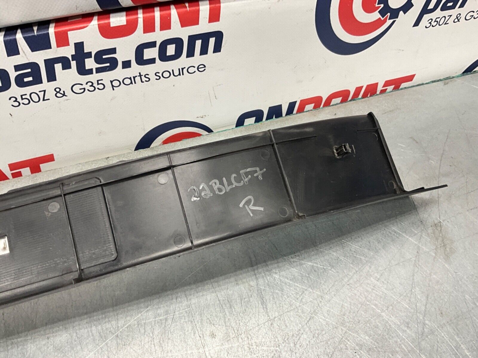 2004 Nissan Z33 350Z Passenger Right Door Threshold Kick Plate OEM 22BLCF7 - On Point Parts Inc