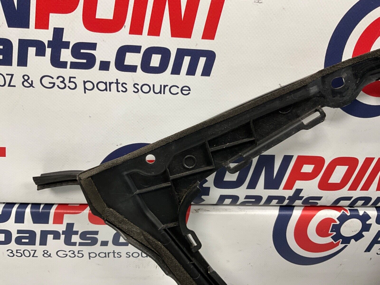 2004 Nissan Z33 350Z Passenger Right Battery Cover Bezel Trim 65278 OEM 22BLCF3 - On Point Parts Inc