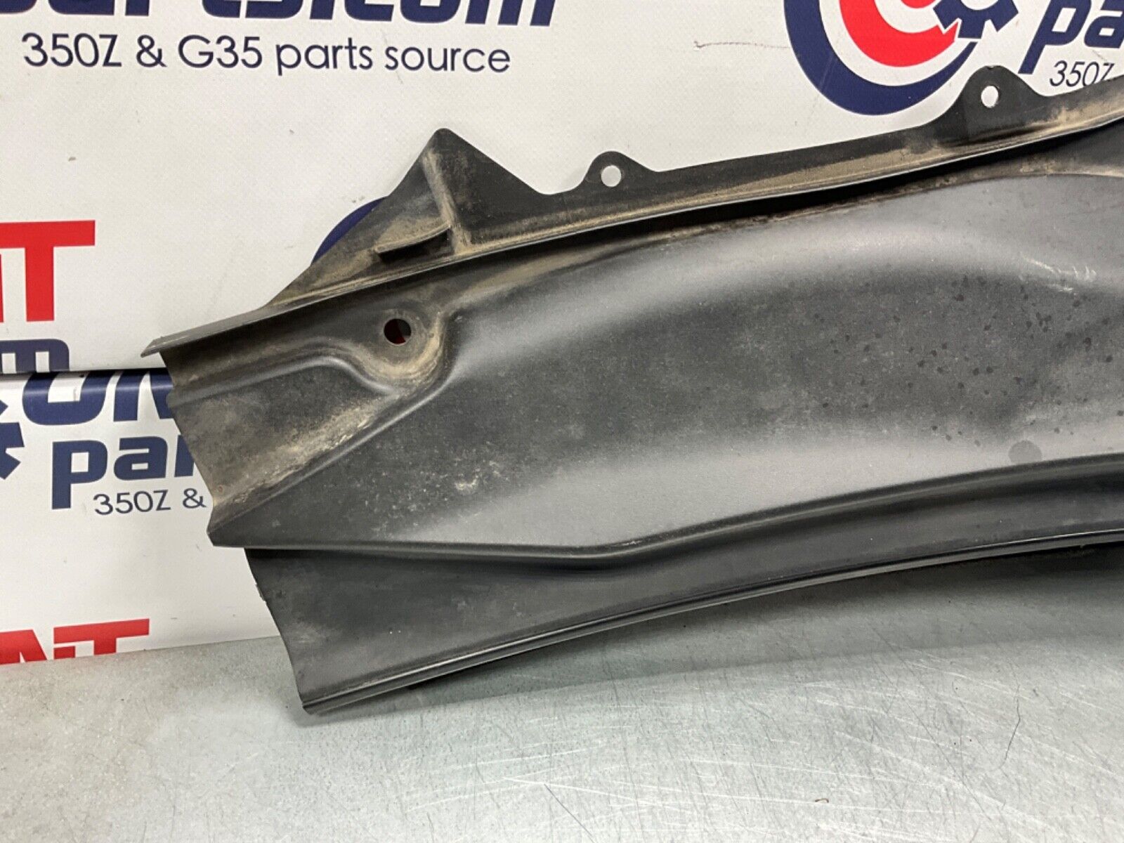 2004 Nissan Z33 350Z Passenger Right Windshield Wiper Hood Cowl OEM 22BLCF3 - On Point Parts Inc