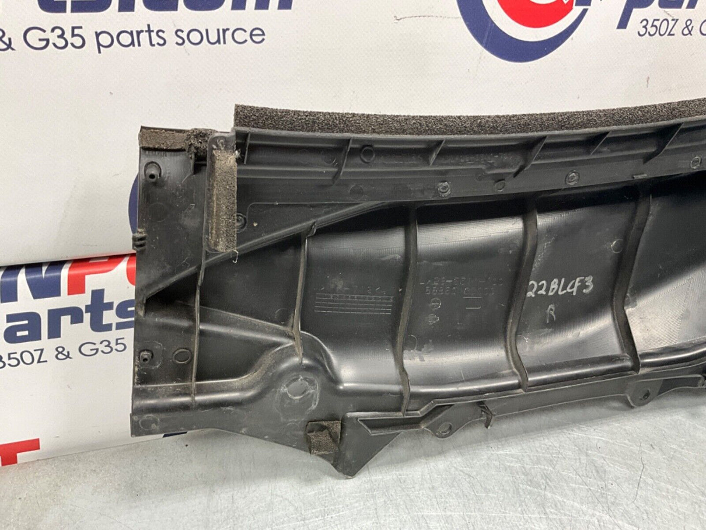 2004 Nissan Z33 350Z Passenger Right Windshield Wiper Hood Cowl OEM 22BLCF3 - On Point Parts Inc