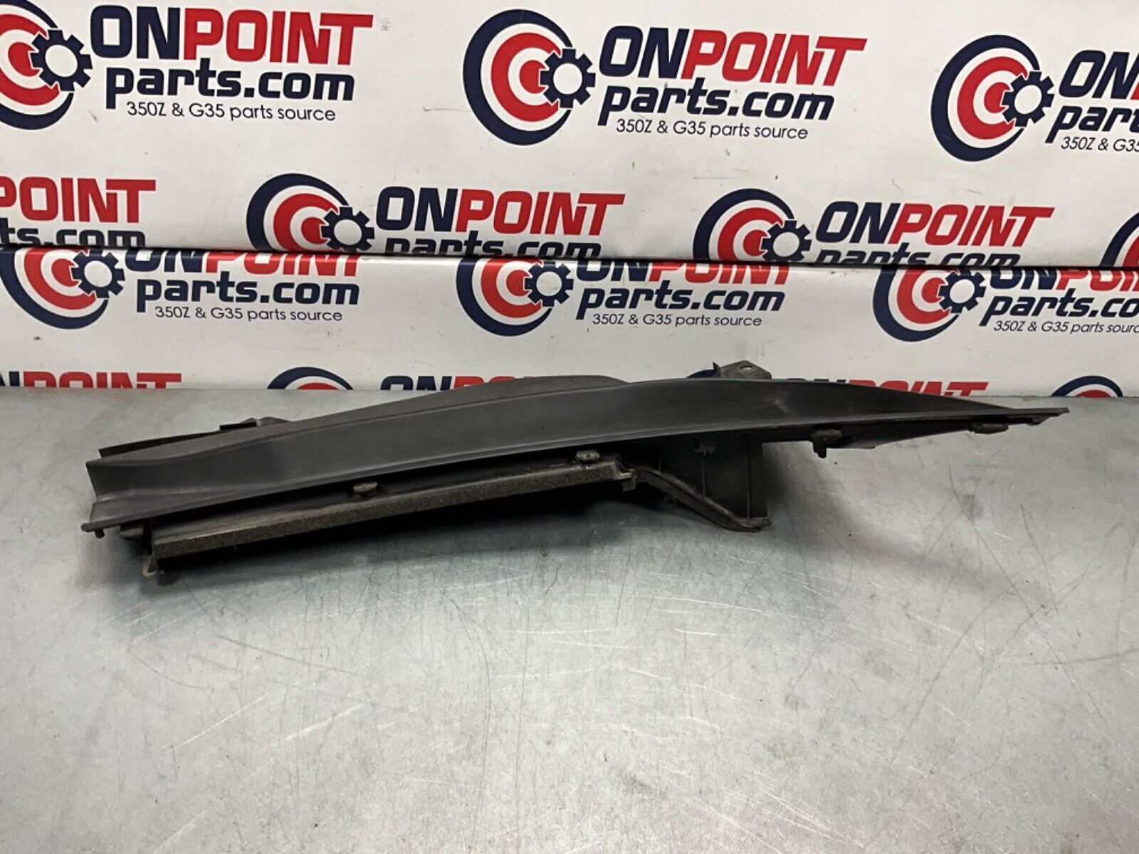 2004 Nissan Z33 350Z Passenger Right Windshield Wiper Hood Cowl OEM 22BLCF3 - On Point Parts Inc