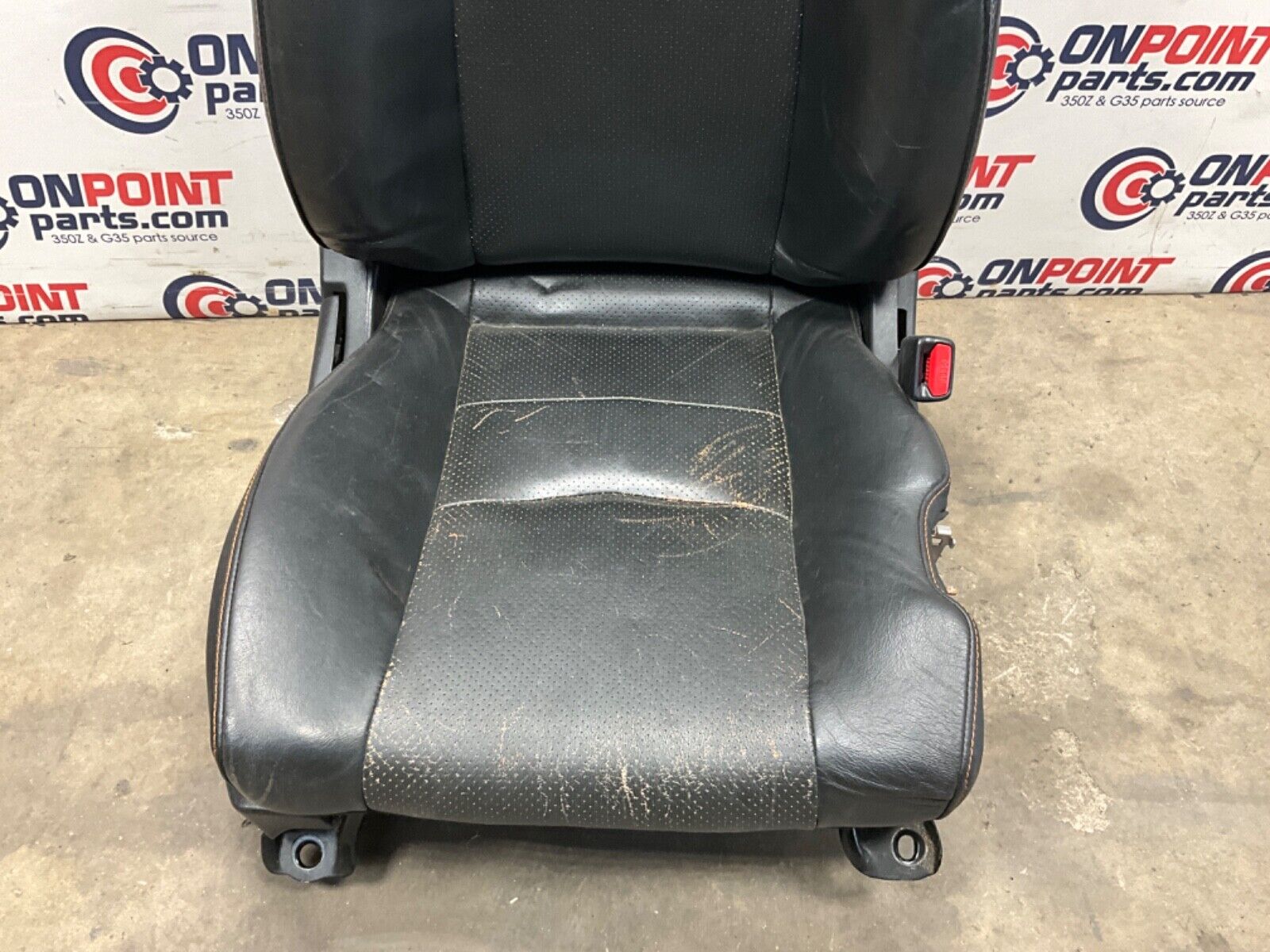 2004 Nissan Z33 350Z Passenger Right Power Leather Seat OEM 22BLCF9 - On Point Parts Inc