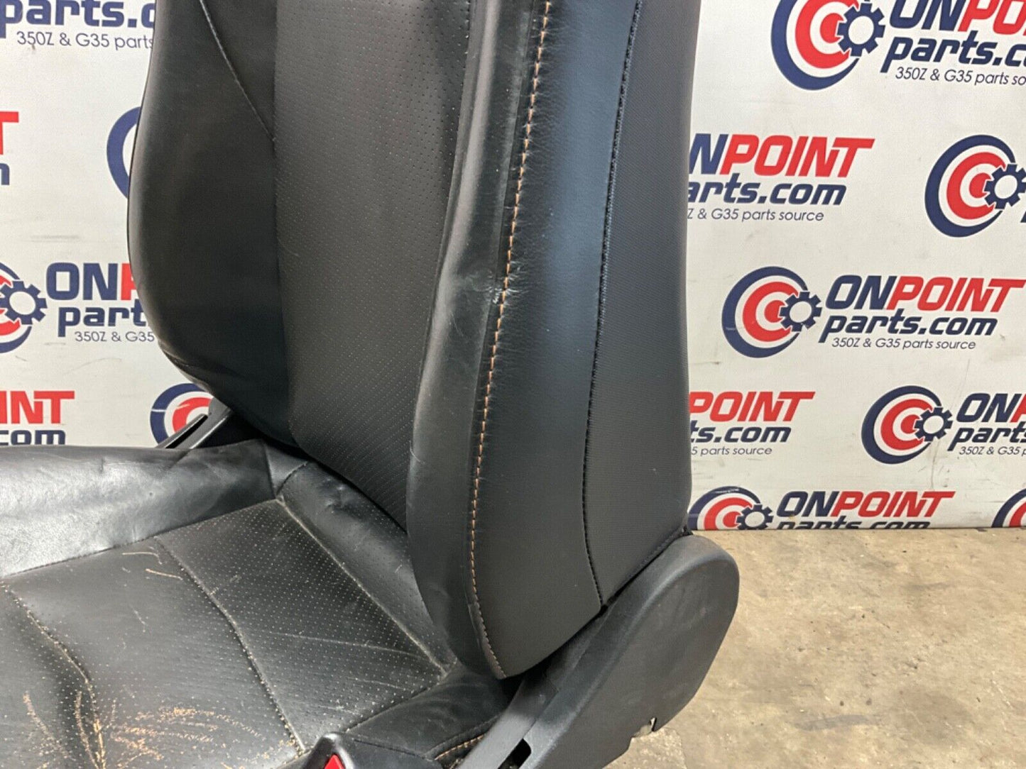 2004 Nissan Z33 350Z Passenger Right Power Leather Seat OEM 22BLCF9 - On Point Parts Inc