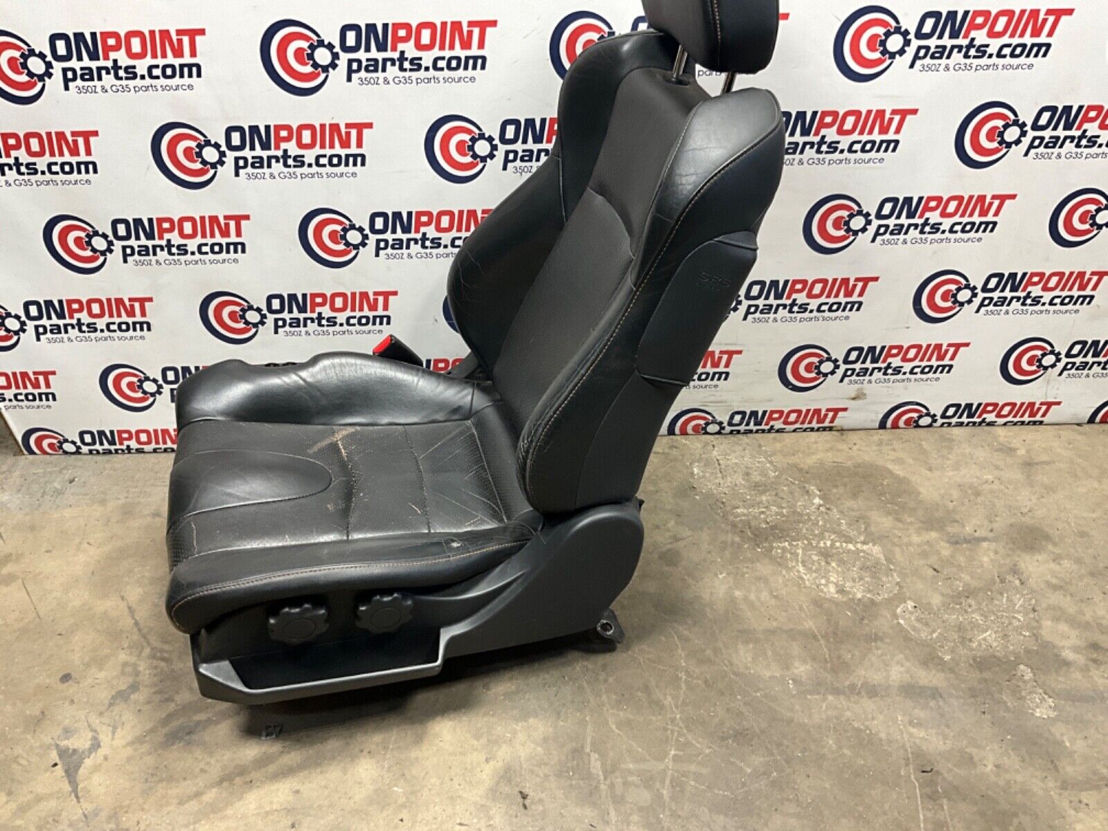 2004 Nissan Z33 350Z Driver Left Power Leather Seat with Switches OEM 22BLCF9 - On Point Parts Inc