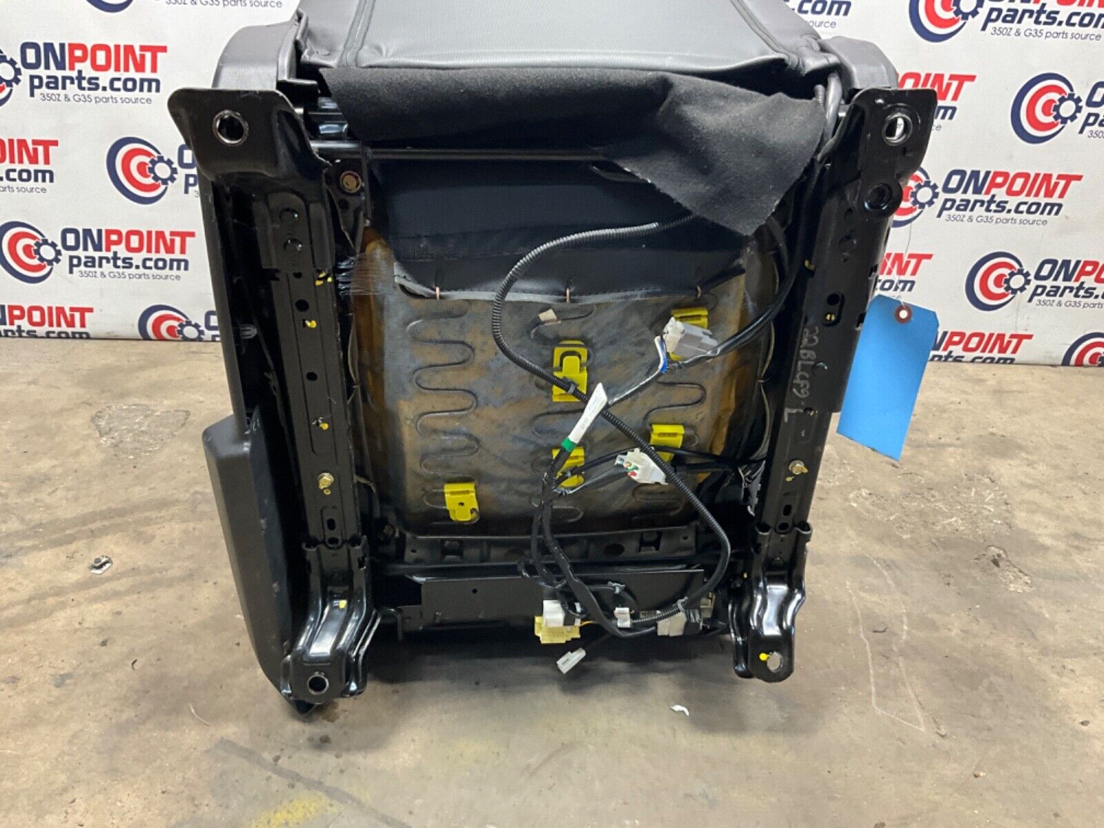 2004 Nissan Z33 350Z Driver Left Power Leather Seat with Switches OEM 22BLCF9 - On Point Parts Inc