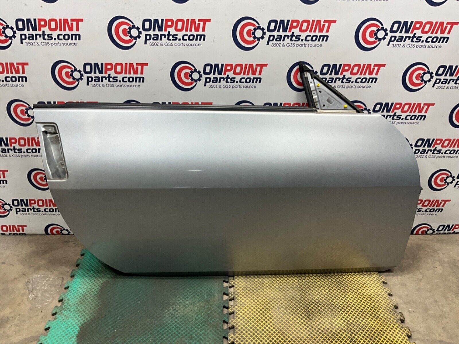 2004 Nissan Z33 350Z Passenger Right Door Shell OEM 22BLCF1 - On Point Parts Inc