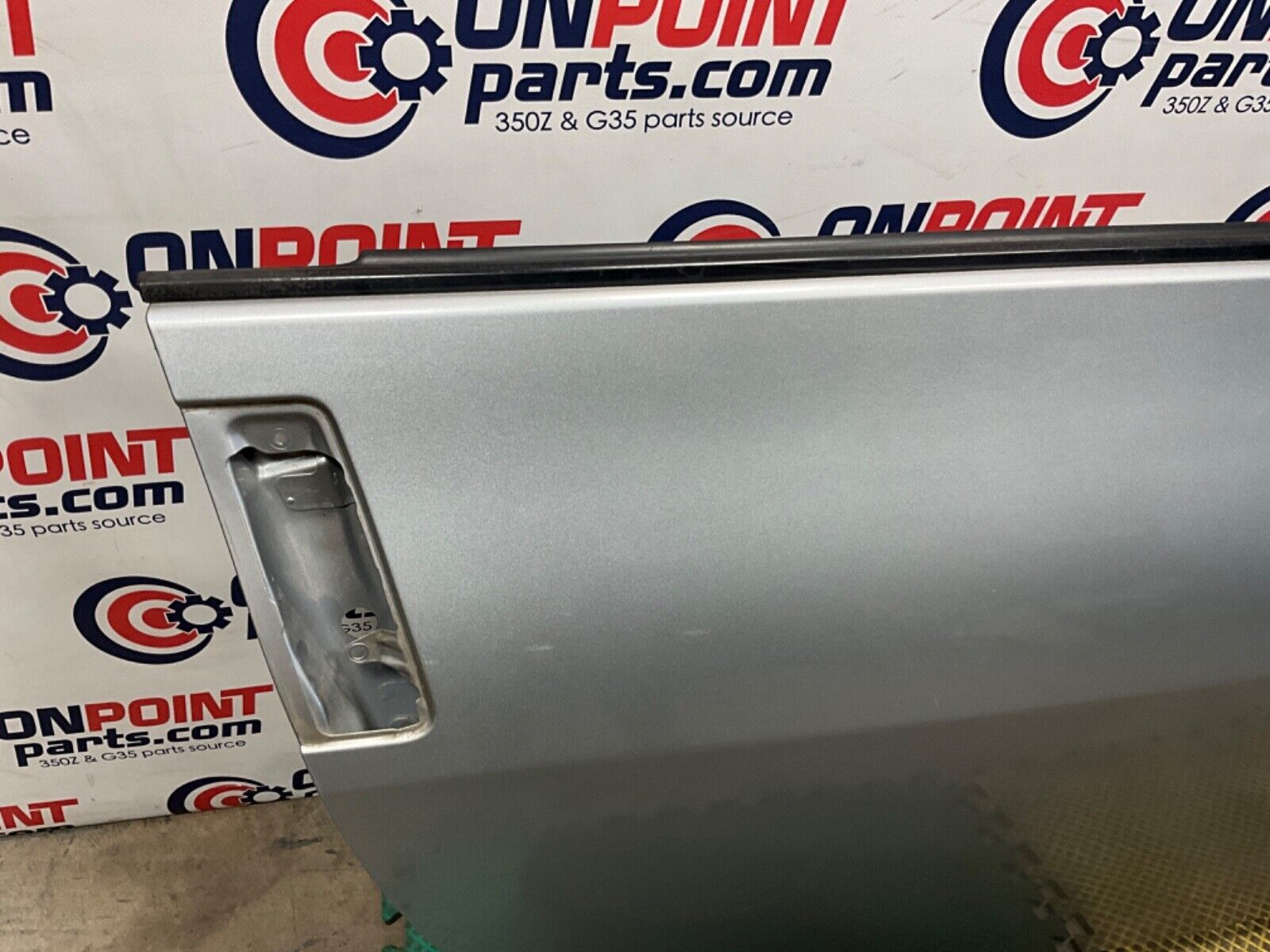 2004 Nissan Z33 350Z Passenger Right Door Shell OEM 22BLCF1 - On Point Parts Inc