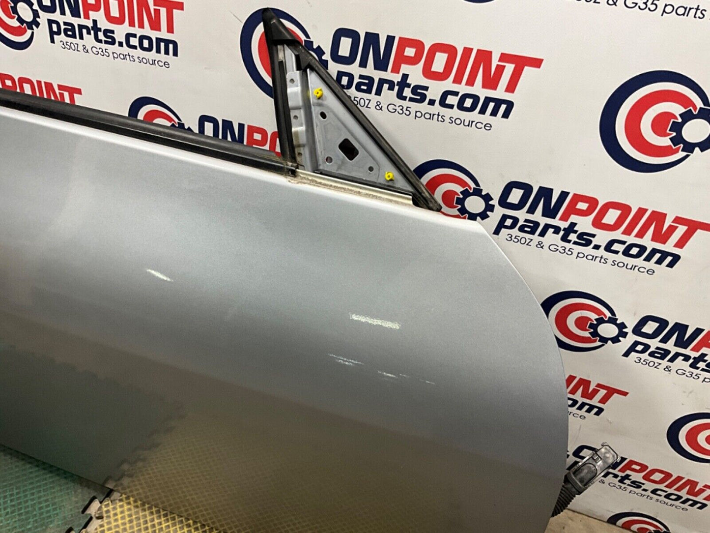 2004 Nissan Z33 350Z Passenger Right Door Shell OEM 22BLCF1 - On Point Parts Inc