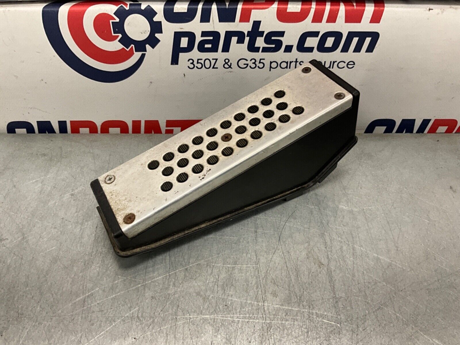 2004 Nissan Z33 350Z Driver Left Dead Pedal Foot Rest OEM 22BLCFA - On Point Parts Inc