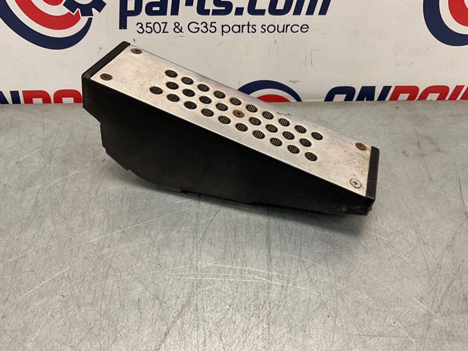 2004 Nissan Z33 350Z Driver Left Dead Pedal Foot Rest OEM 22BLCFA - On Point Parts Inc