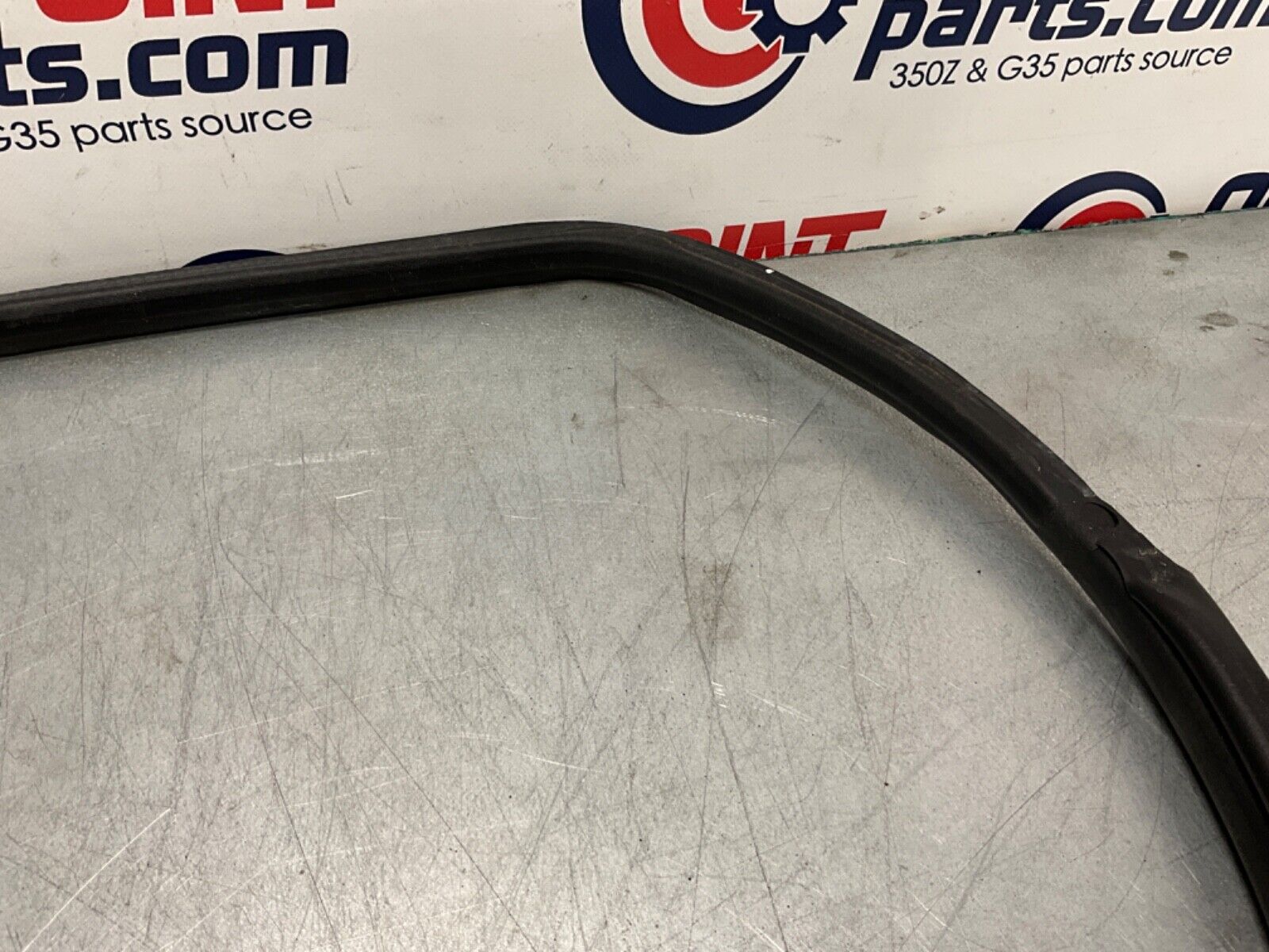 2004 Nissan Z33 350Z Driver Left Door Body Seal Weatherstrip OEM 22BLCFA - On Point Parts Inc