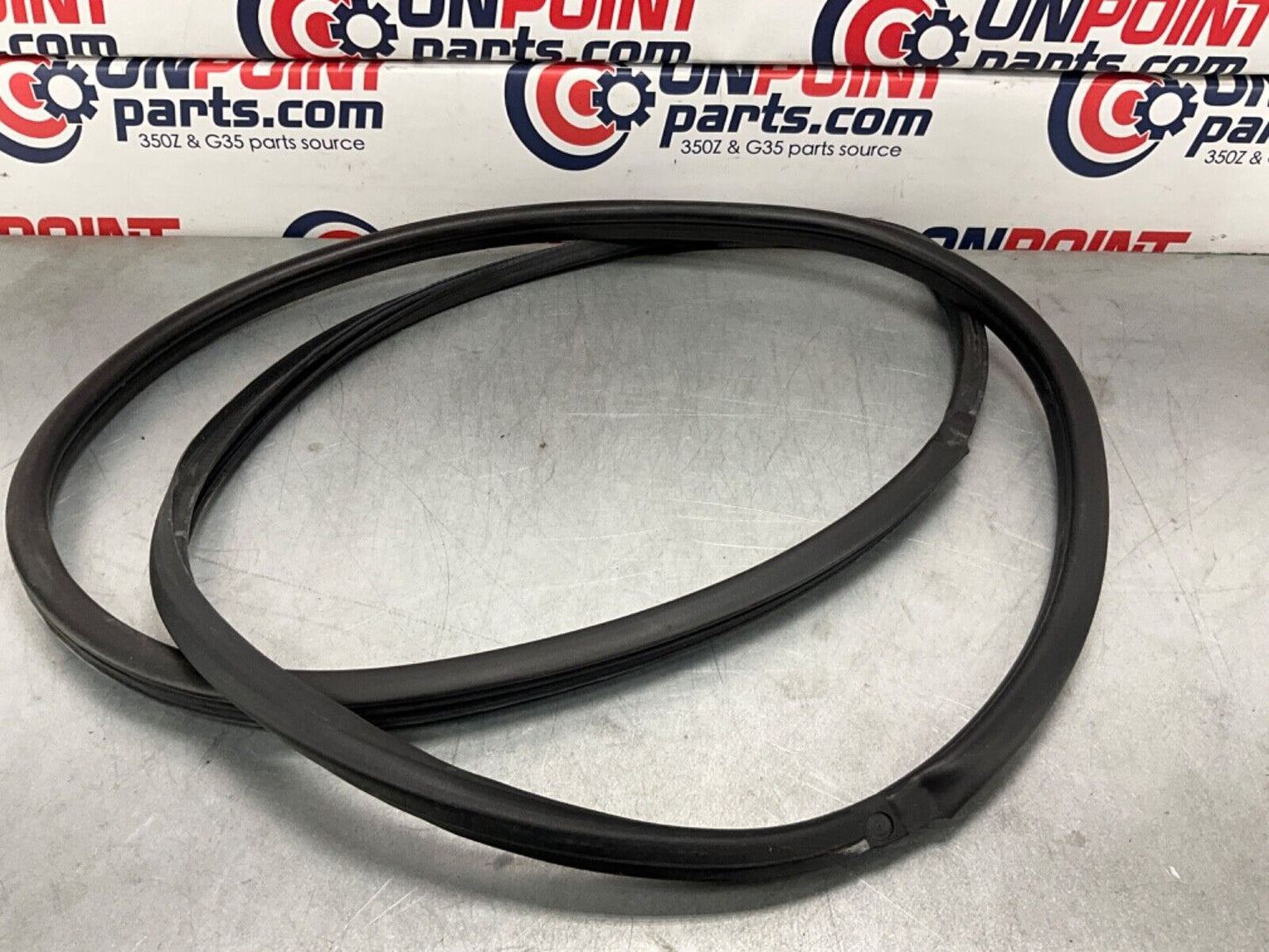 2004 Nissan Z33 350Z Driver Left Door Body Seal Weatherstrip OEM 22BLCFA - On Point Parts Inc