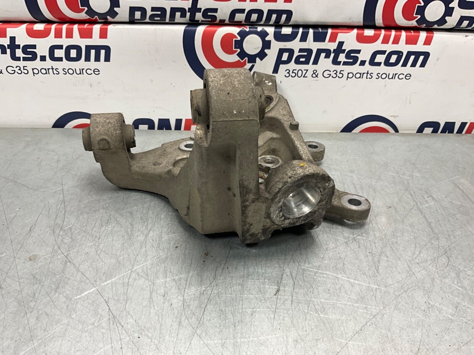 2004 Nissan Z33 350Z Passenger Right Rear Suspension Knuckle OEM 22BLCFK - On Point Parts Inc