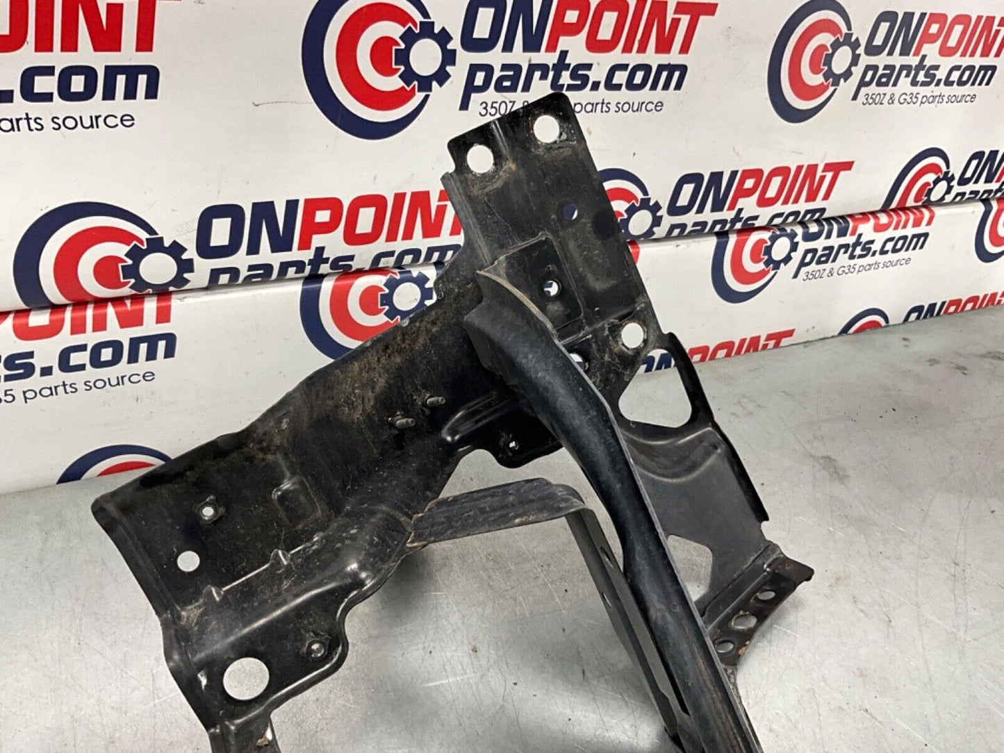 2004 Nissan Z33 350Z Passenger Right Headlight Bracket Basket OEM 22BLCF3 - On Point Parts Inc