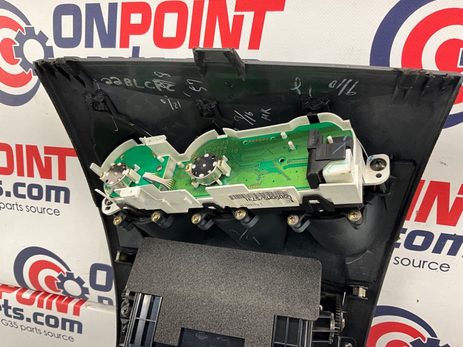 2004 Nissan Z33 350Z Center Dash Panel Storage Instrument Cluster OEM 22BLCF7 - On Point Parts Inc