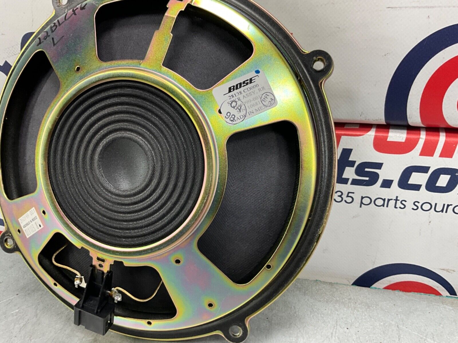 2004 Nissan Z33 350Z Bose Subwoofer Speaker 28138 OEM 22BLCFC - On Point Parts Inc