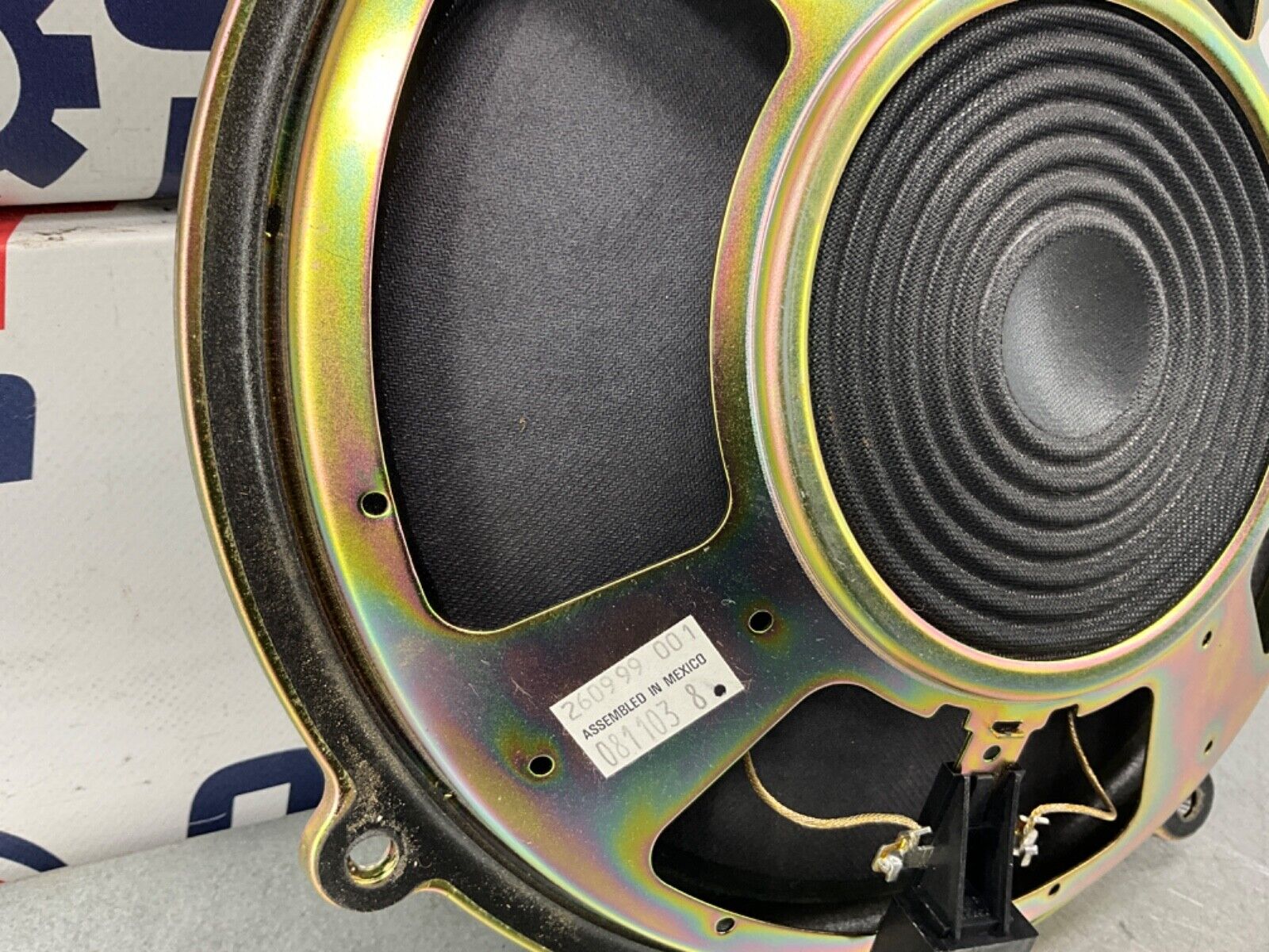 2004 Nissan Z33 350Z Bose Subwoofer Speaker 28138 OEM 22BLCFC - On Point Parts Inc