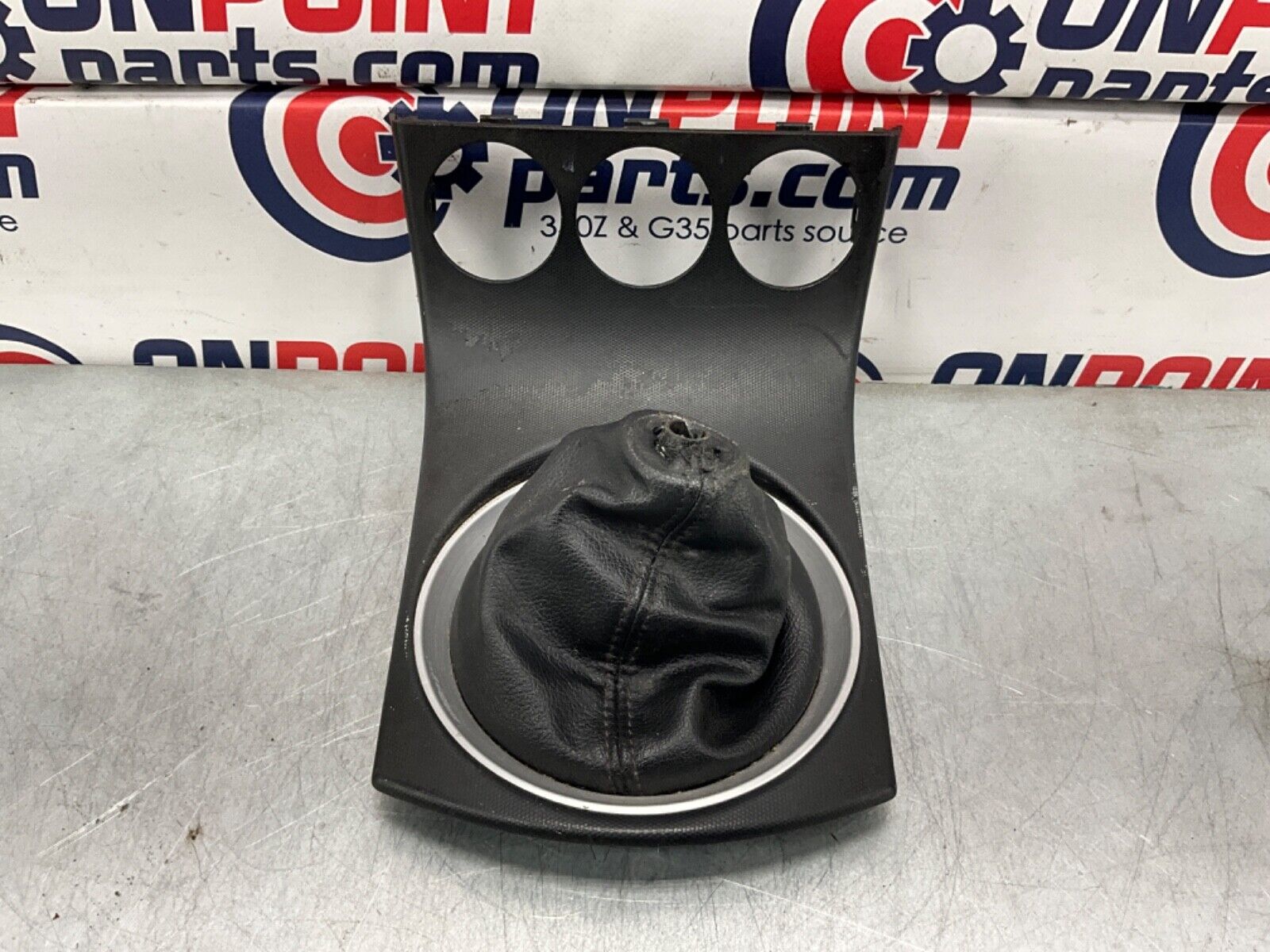 2004 Nissan Z33 350Z Manual Gear Shifter Boot Bezel Trim OEM 22BLCFC - On Point Parts Inc