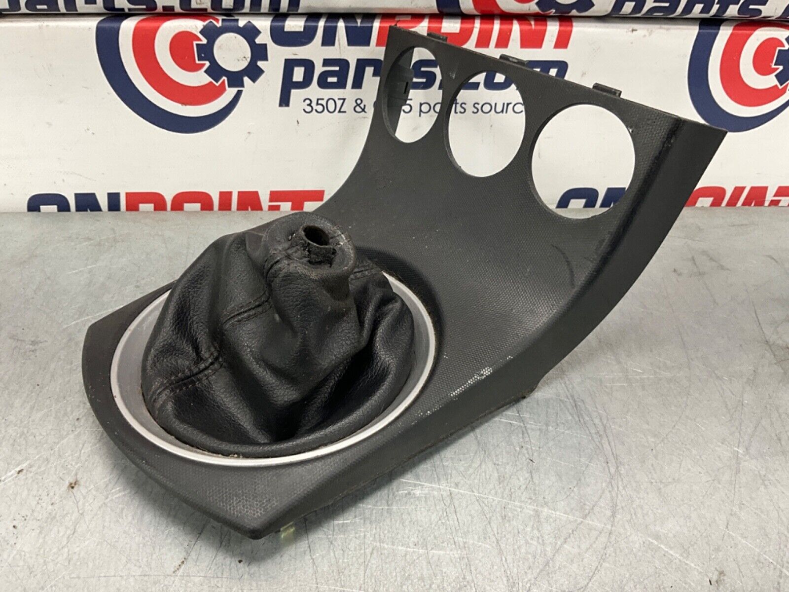 2004 Nissan Z33 350Z Manual Gear Shifter Boot Bezel Trim OEM 22BLCFC - On Point Parts Inc