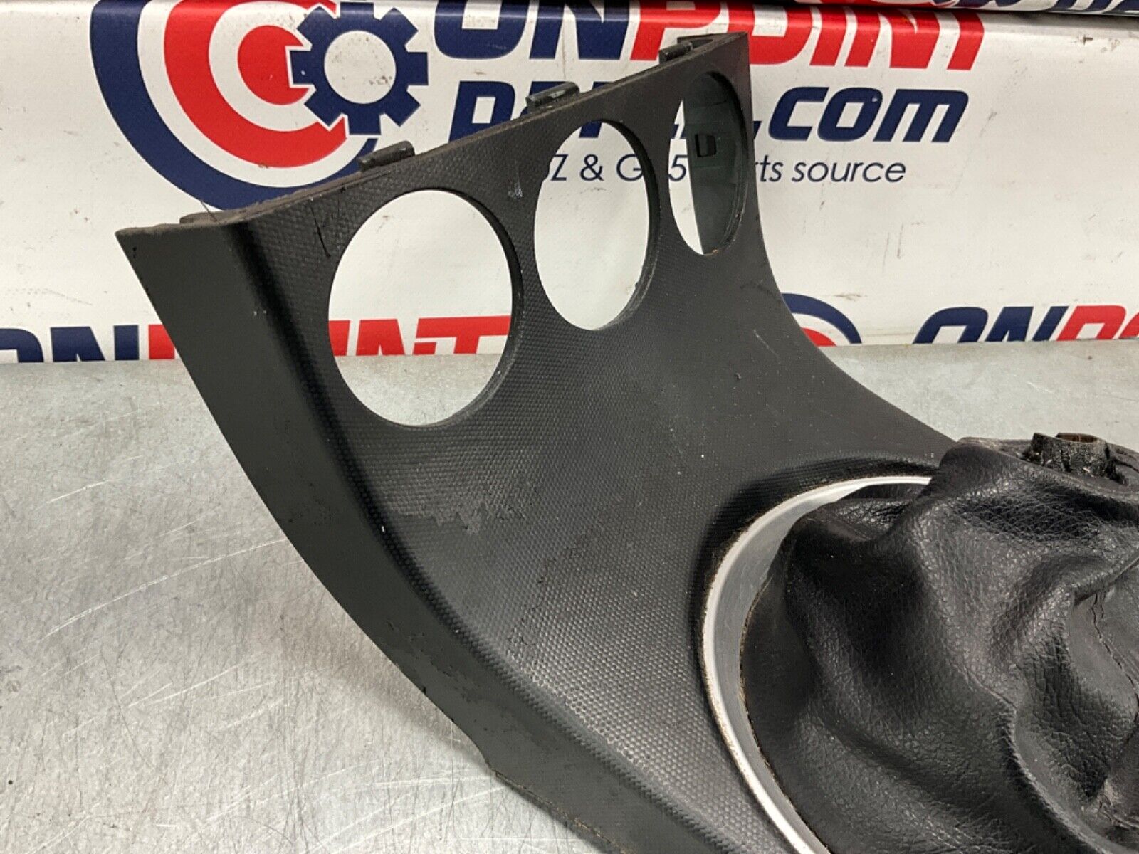 2004 Nissan Z33 350Z Manual Gear Shifter Boot Bezel Trim OEM 22BLCFC - On Point Parts Inc