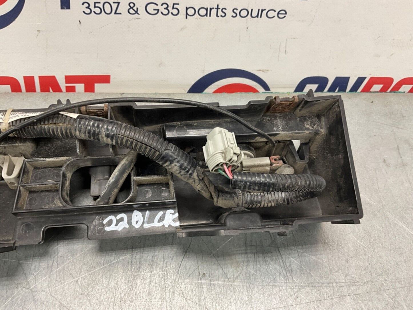 2004 Nissan Z33 350Z Trunk Opener Licence Plate Light with Camera OEM 22BLCFI - On Point Parts Inc