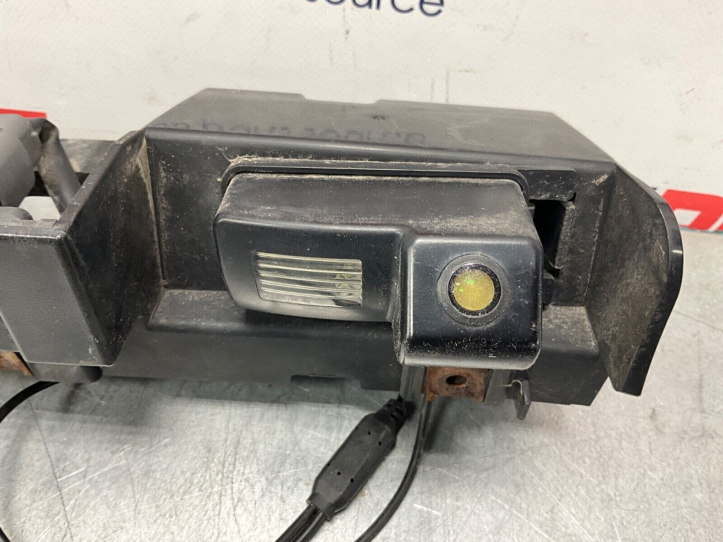2004 Nissan Z33 350Z Trunk Opener Licence Plate Light with Camera OEM 22BLCFI - On Point Parts Inc