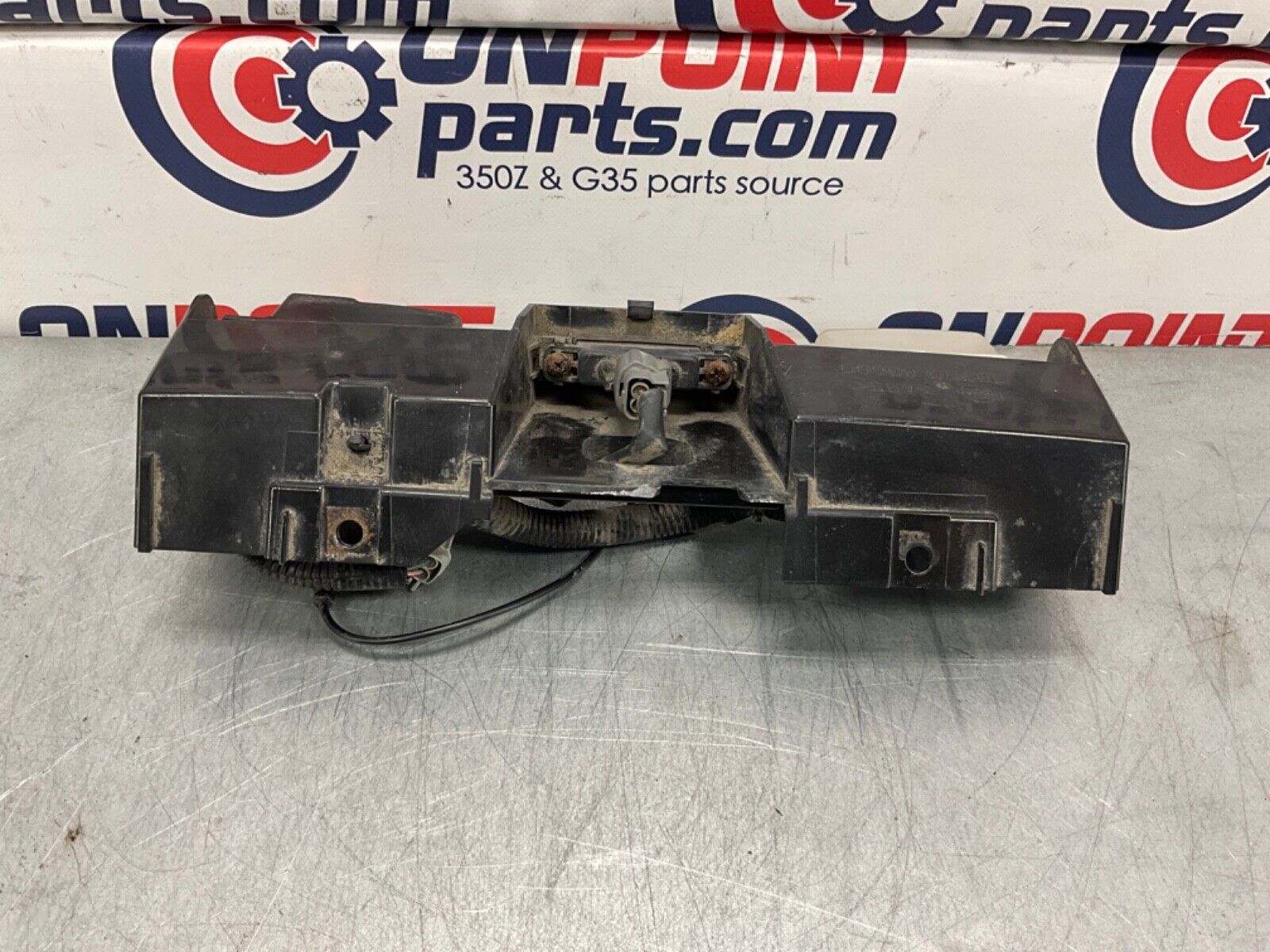 2004 Nissan Z33 350Z Trunk Opener Licence Plate Light with Camera OEM 22BLCFI - On Point Parts Inc