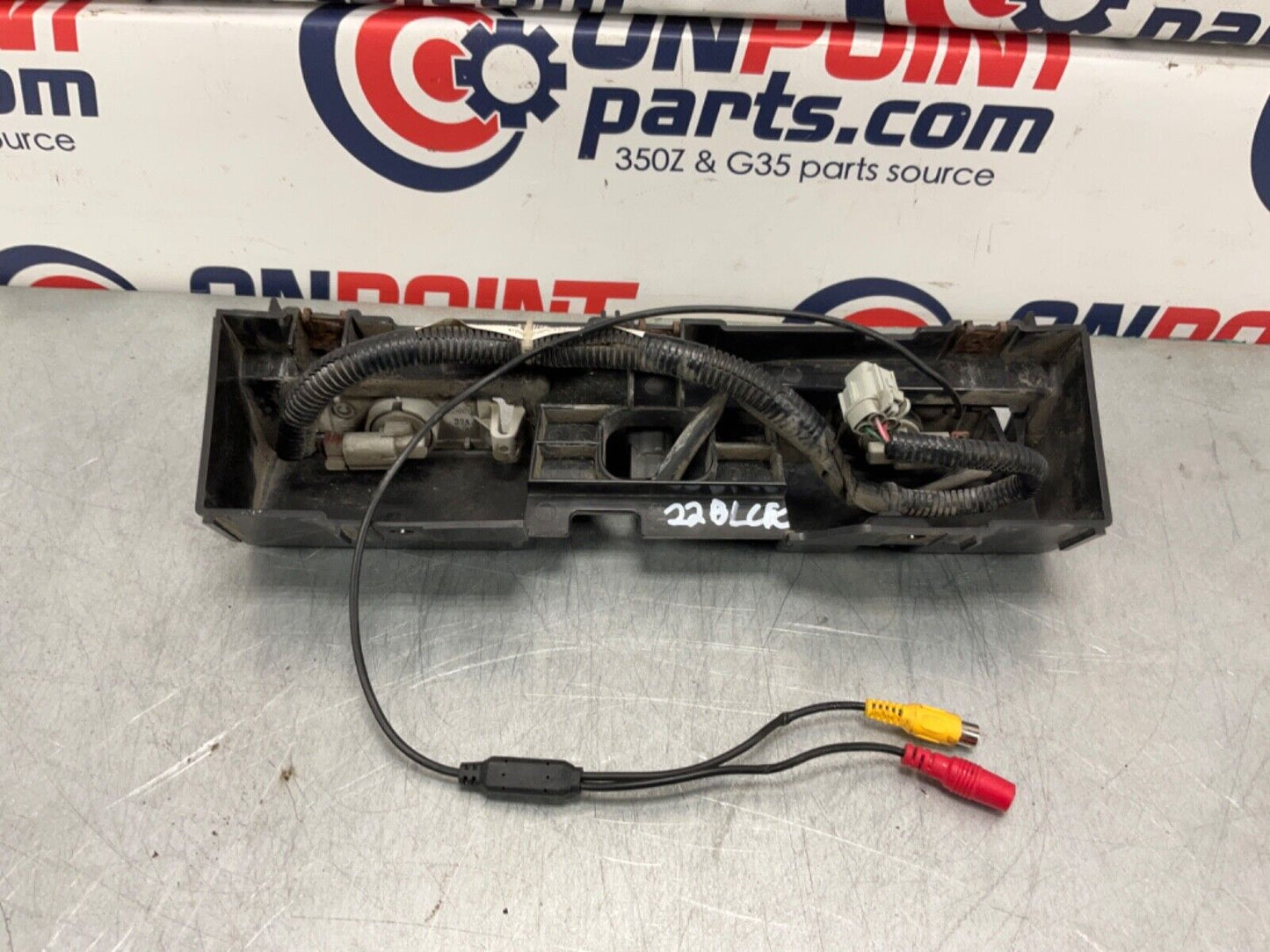 2004 Nissan Z33 350Z Trunk Opener Licence Plate Light with Camera OEM 22BLCFI - On Point Parts Inc