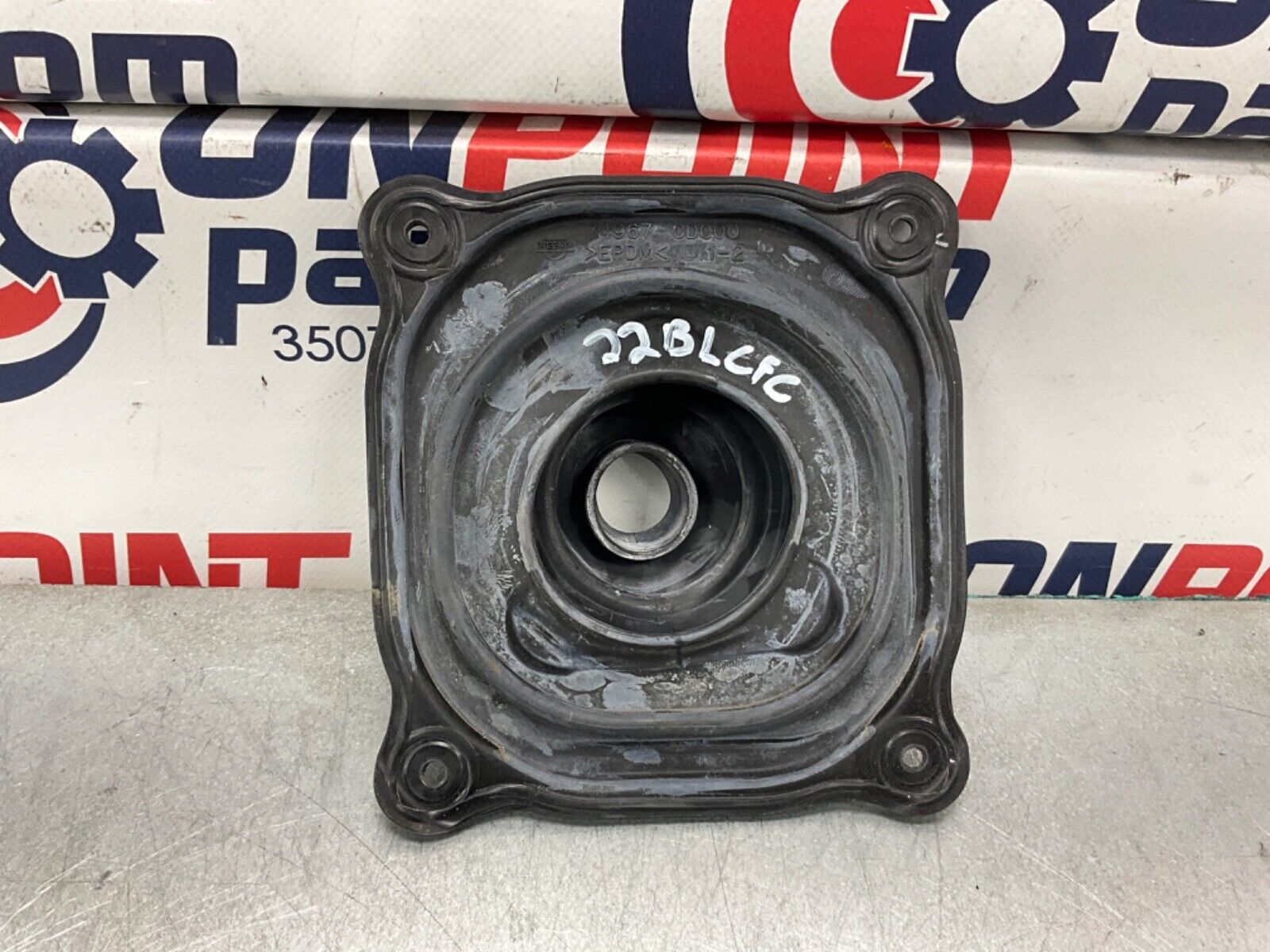 2004 Nissan Z33 350Z Manual Gear Shifter Rubber Boot Bracket OEM 22BLCFC - On Point Parts Inc