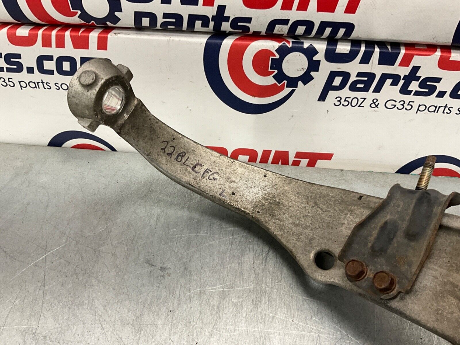 2004 Nissan Z33 350Z Driver Left Suspension Steering Knuckle Spindle OEM 22BLCFG - On Point Parts Inc