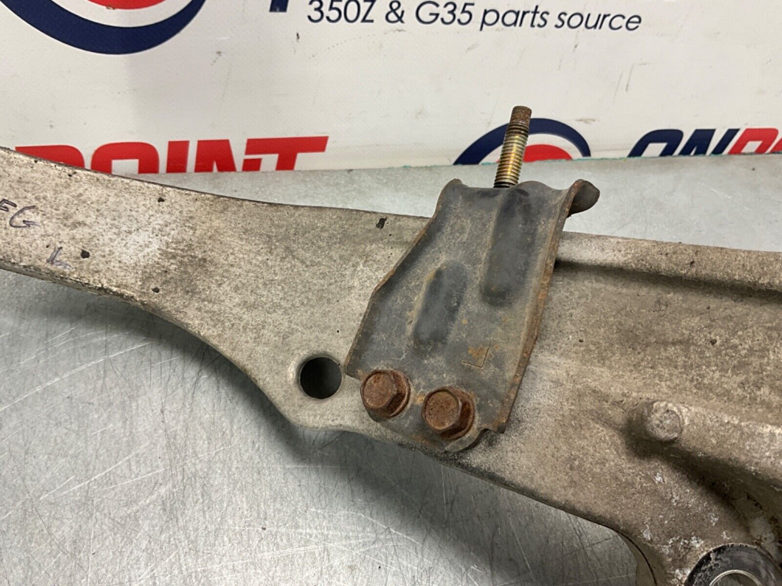 2004 Nissan Z33 350Z Driver Left Suspension Steering Knuckle Spindle OEM 22BLCFG - On Point Parts Inc