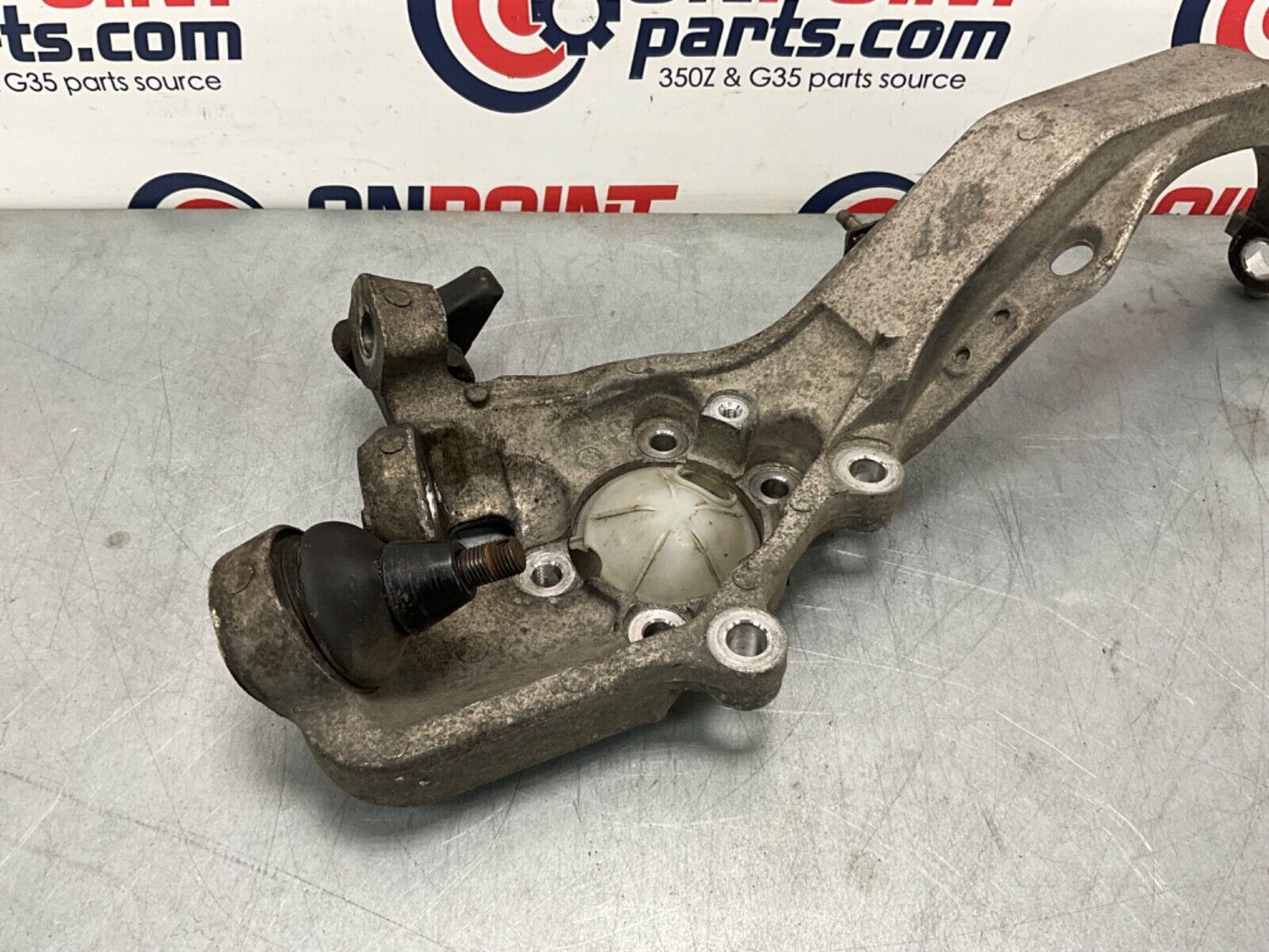 2004 Nissan Z33 350Z Driver Left Suspension Steering Knuckle Spindle OEM 22BLCFG - On Point Parts Inc