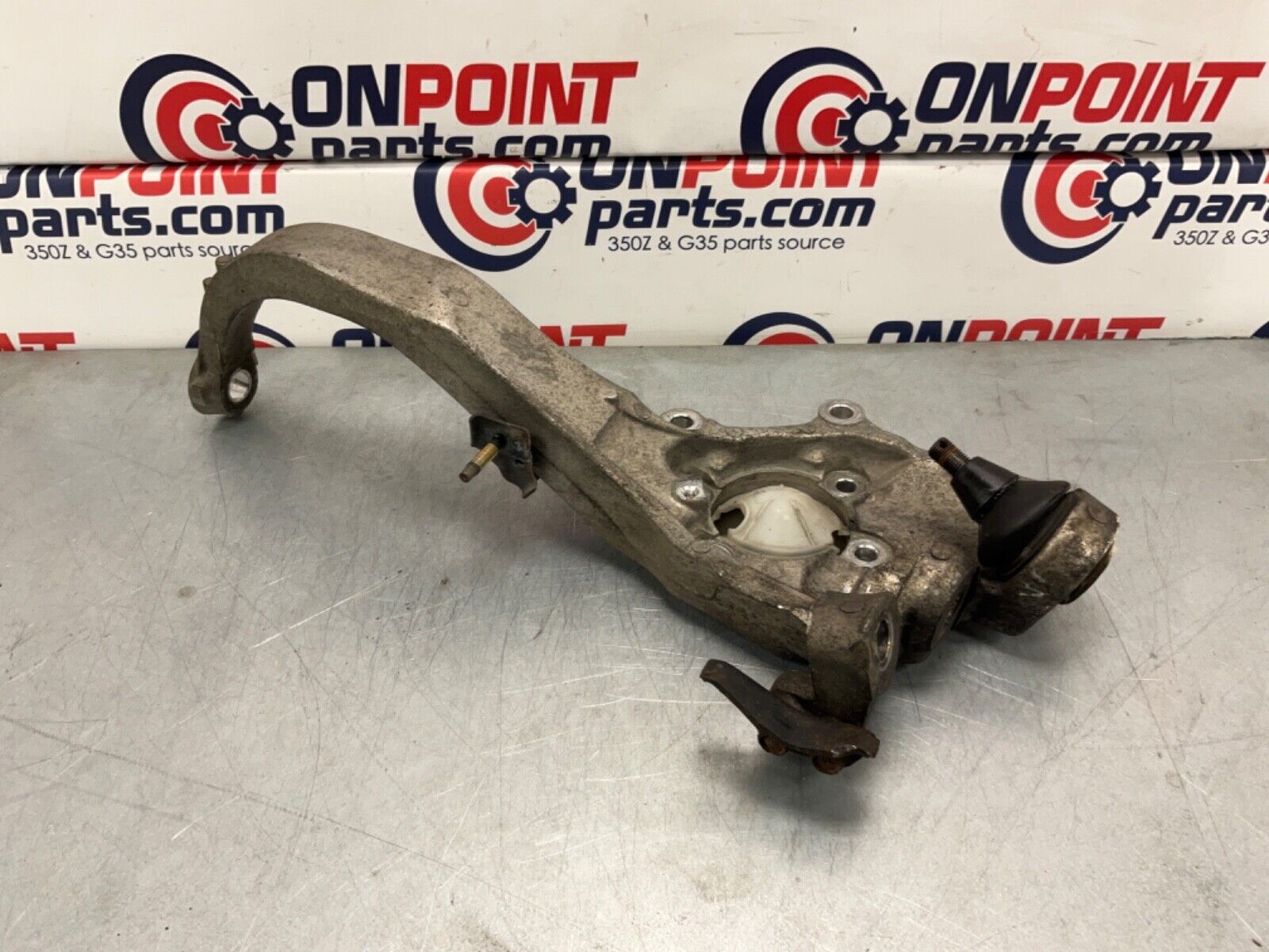 2004 Nissan Z33 350Z Driver Left Suspension Steering Knuckle Spindle OEM 22BLCFG - On Point Parts Inc
